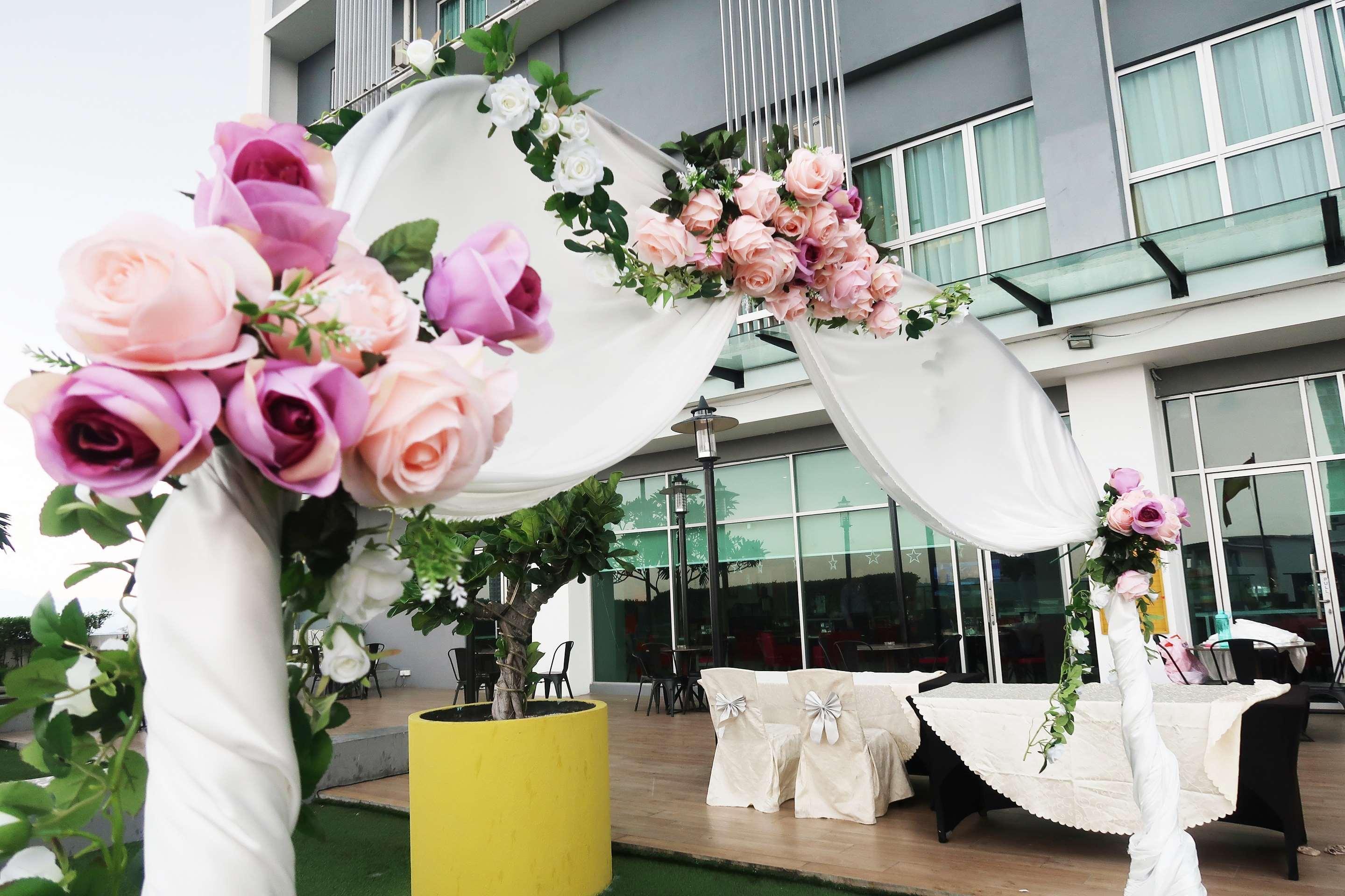 Wyndham Garden I-City Shah Alam Exterior foto