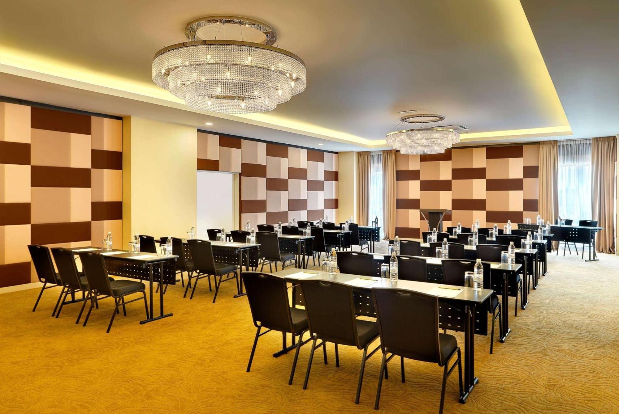 Wyndham Garden I-City Shah Alam Exterior foto